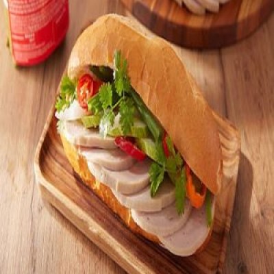 Bánh Mì Chả Lụa