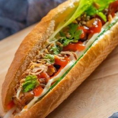 Bánh mì bò né